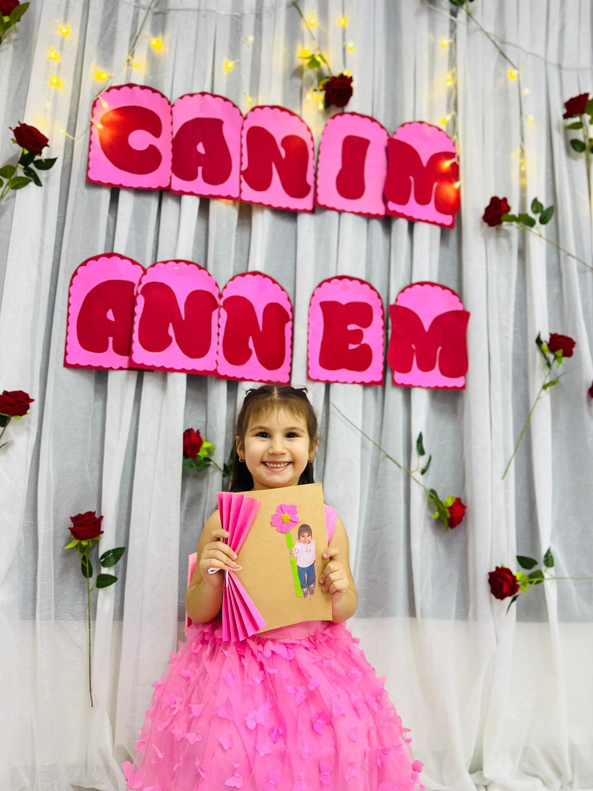 Anneler Günü etkinliğinden bir kare